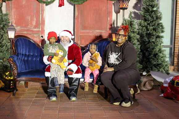 Cookies with Santa 2025-0151