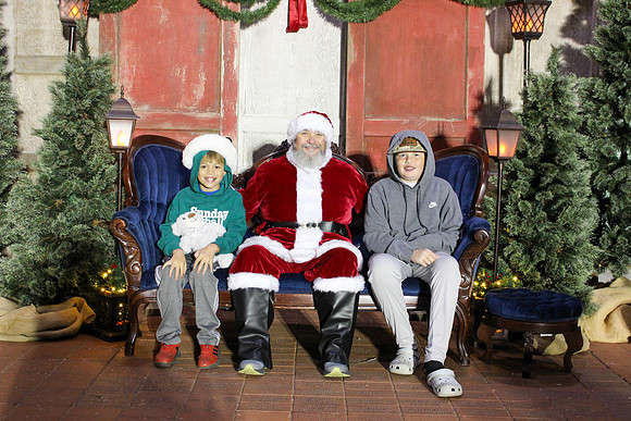 Cookies with Santa 2025-0089