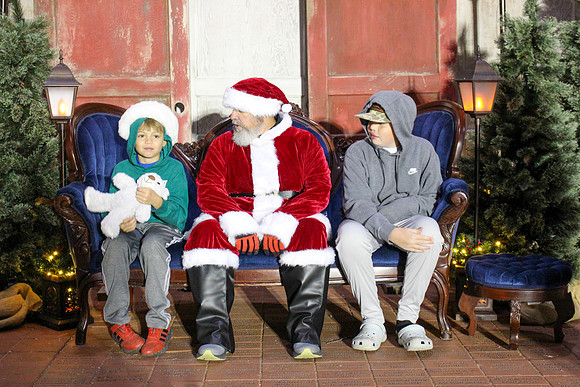 Cookies with Santa 2025-0085