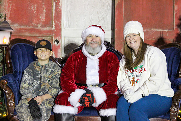 Cookies with Santa 2025-0077