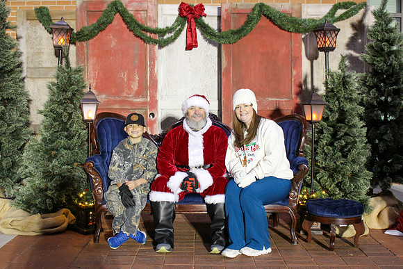 Cookies with Santa 2025-0078