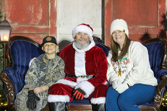 Cookies with Santa 2025-0070