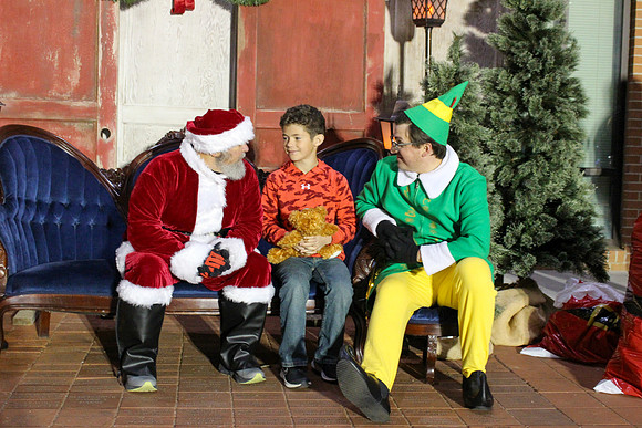 Cookies with Santa 2025-0059