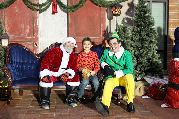 Cookies with Santa 2025-0045