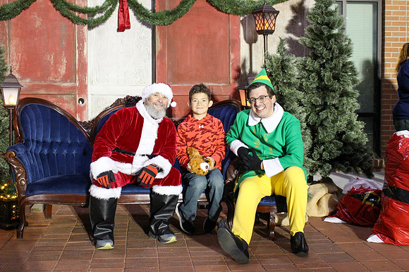 Cookies with Santa 2025-0043