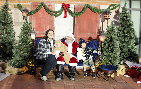Cookies with Santa 2025-0023