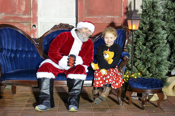 Cookies with Santa 2025-0177
