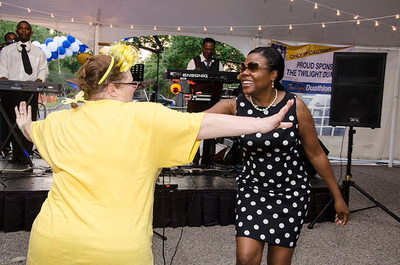 party_MHD0604