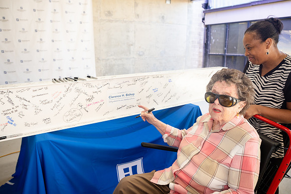 THOMAS-HOSPITAL-TOPPING-OFF-CEREMONY-BLUE-ROOM-PHOTOGRAPHY-4602