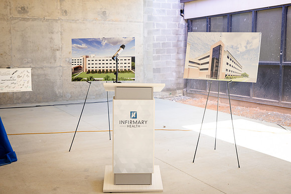 THOMAS-HOSPITAL-TOPPING-OFF-CEREMONY-BLUE-ROOM-PHOTOGRAPHY-4635