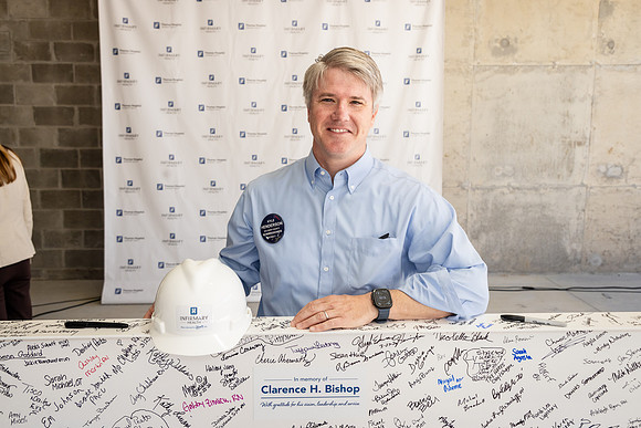 THOMAS-HOSPITAL-TOPPING-OFF-CEREMONY-BLUE-ROOM-PHOTOGRAPHY-4714