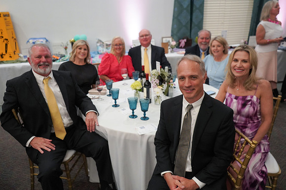 Gala-06872