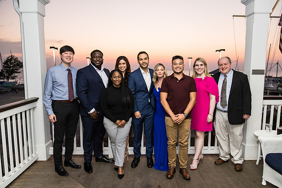 THOMAS-HOSPITAL-INTERNAL-MEDICINE-RESIDENCY-GRADUATION-BLUE-ROOM-PHOTOGRAPHY-2975