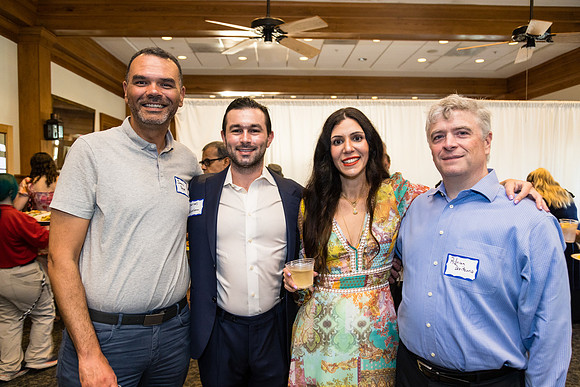 THOMAS-HOSPITAL-INTERNAL-MEDICINE-RESIDENCY-GRADUATION-BLUE-ROOM-PHOTOGRAPHY-2923