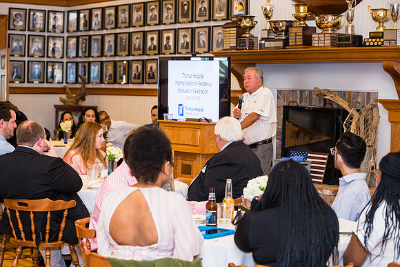 THOMAS-HOSPITAL-INTERNAL-MEDICINE-RESIDENCY-GRADUATION-BLUE-ROOM-PHOTOGRAPHY-7908