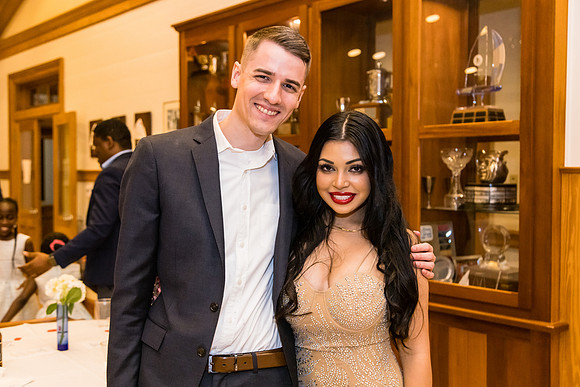 THOMAS-HOSPITAL-INTERNAL-MEDICINE-RESIDENCY-GRADUATION-BLUE-ROOM-PHOTOGRAPHY-3026