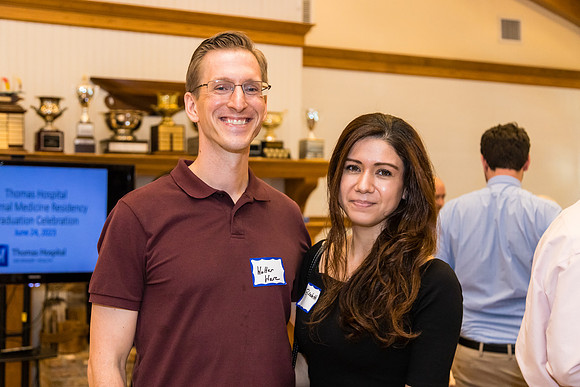 THOMAS-HOSPITAL-INTERNAL-MEDICINE-RESIDENCY-GRADUATION-BLUE-ROOM-PHOTOGRAPHY-2878