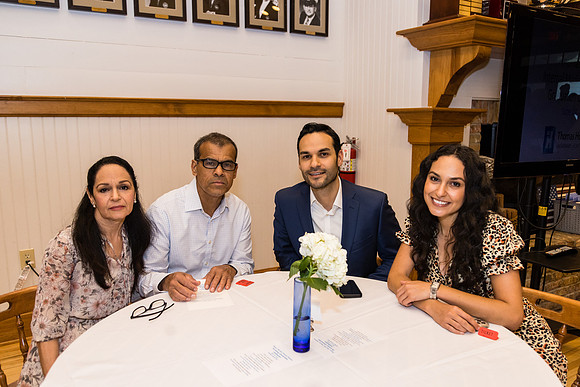 THOMAS-HOSPITAL-INTERNAL-MEDICINE-RESIDENCY-GRADUATION-BLUE-ROOM-PHOTOGRAPHY-2886