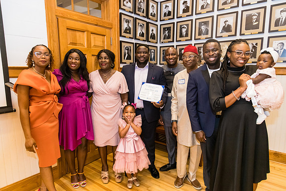 THOMAS-HOSPITAL-INTERNAL-MEDICINE-RESIDENCY-GRADUATION-BLUE-ROOM-PHOTOGRAPHY-2997