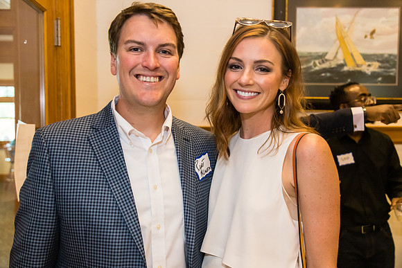 THOMAS-HOSPITAL-INTERNAL-MEDICINE-RESIDENCY-GRADUATION-BLUE-ROOM-PHOTOGRAPHY-2882