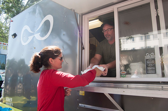 FoodTruck_41