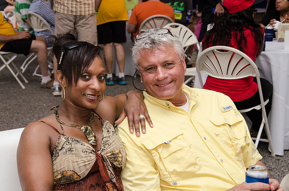party_MHD0599