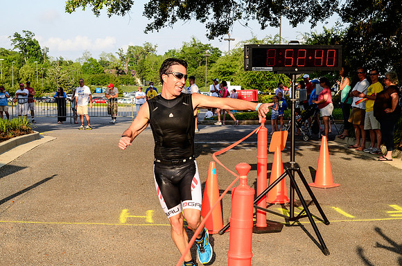 finish-1048