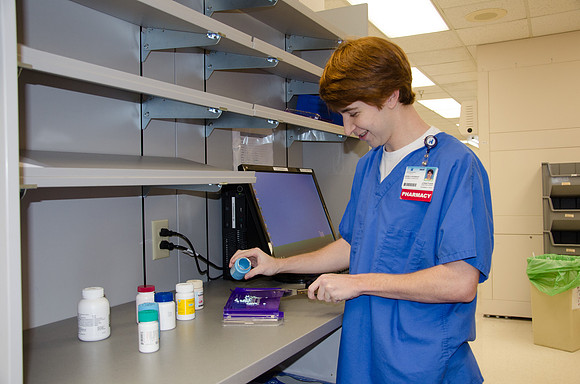 MI_Pharmacy_2015-5027