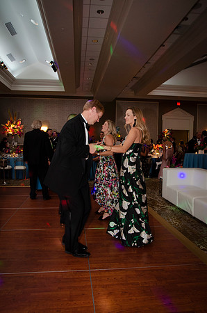 dancing_inf4614