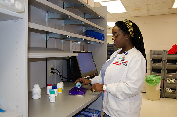 MI_Pharmacy_2015-5044