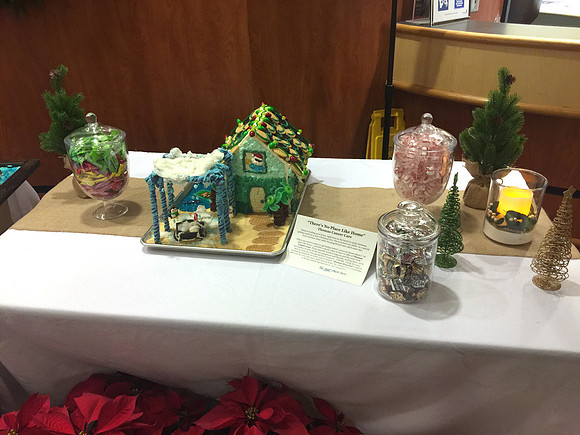 CC Gingerbread Cancer Care_5685