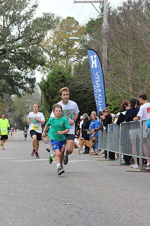 2 mile finish-473
